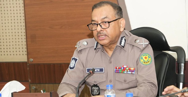 ওসমান হাদি হত্যা মামলা: ৭ জানুয়ারির মধ্যে চার্জশিট দাখিলের আশা ডিএমপি কমিশনারের